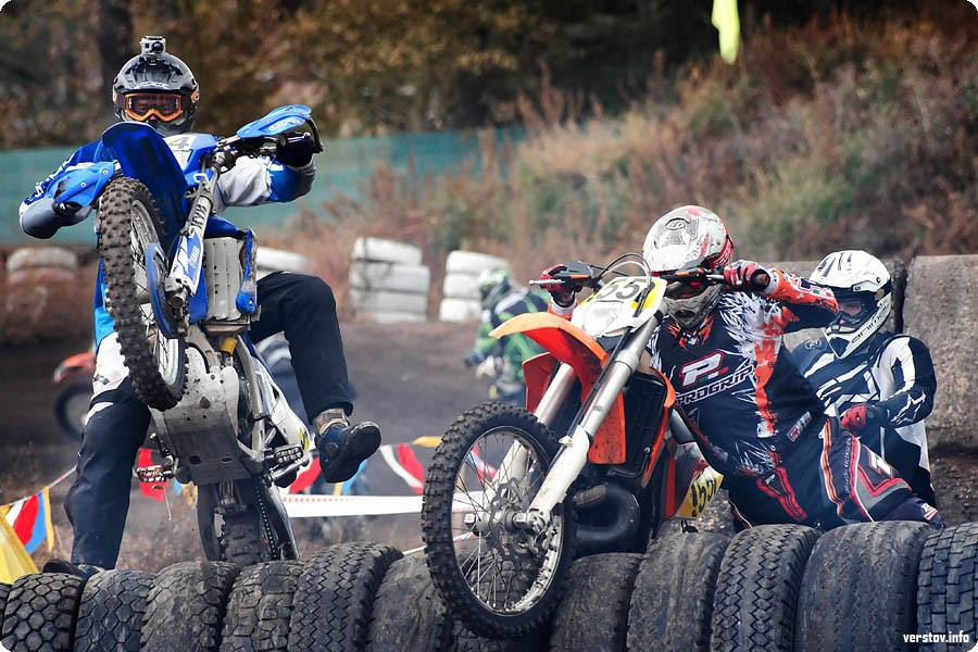 Победа в день рождения и вызов парням. На соревнованиях по мотокроссу бушевали страсти Победа в день рождения и вызов парням. На соревнованиях по мотокроссу бушевали страсти
