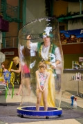 «Остров наслаждения». Компания Royal Group зажгла гавайскую вечеринку в магнитогорском аквапарке