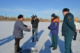 Рейд по тонкому льду. Магнитогорские рыбаки уже открыли зимний сезон