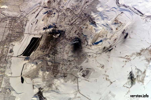 Ей почти 12 лет! Редакция «Верстов.Инфо» раздобыла первую фотографию Магнитки из космоса