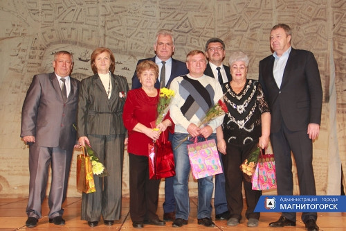 Почетные звания пожилым активистам! В Магнитке наградили представителей ветеранского движения
