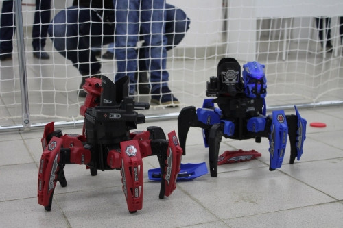 «Вторжение роботов» в Магнитогорске. Горожане могут прикоснуться к технологиям будущего
