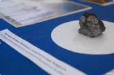 «Не касайтесь метеорита!». Спустя пять лет ученые заявляют о нежелательности прикосновения к челябинскому метеориту
