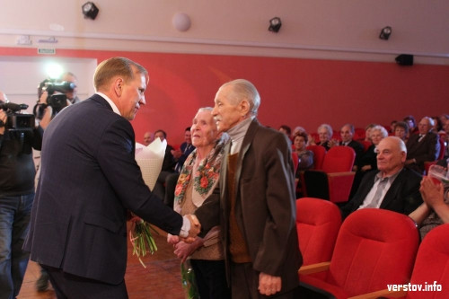 Вместе – 50 лет. В Ленинском районе с «золотой» свадьбой поздравили 41 пару