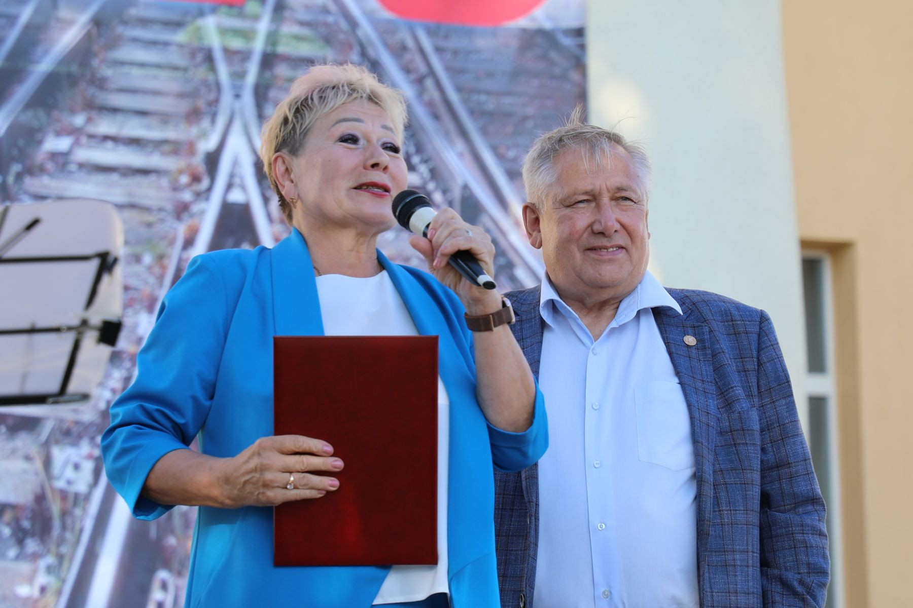 denyghd1.jpg denyghd1.jpg