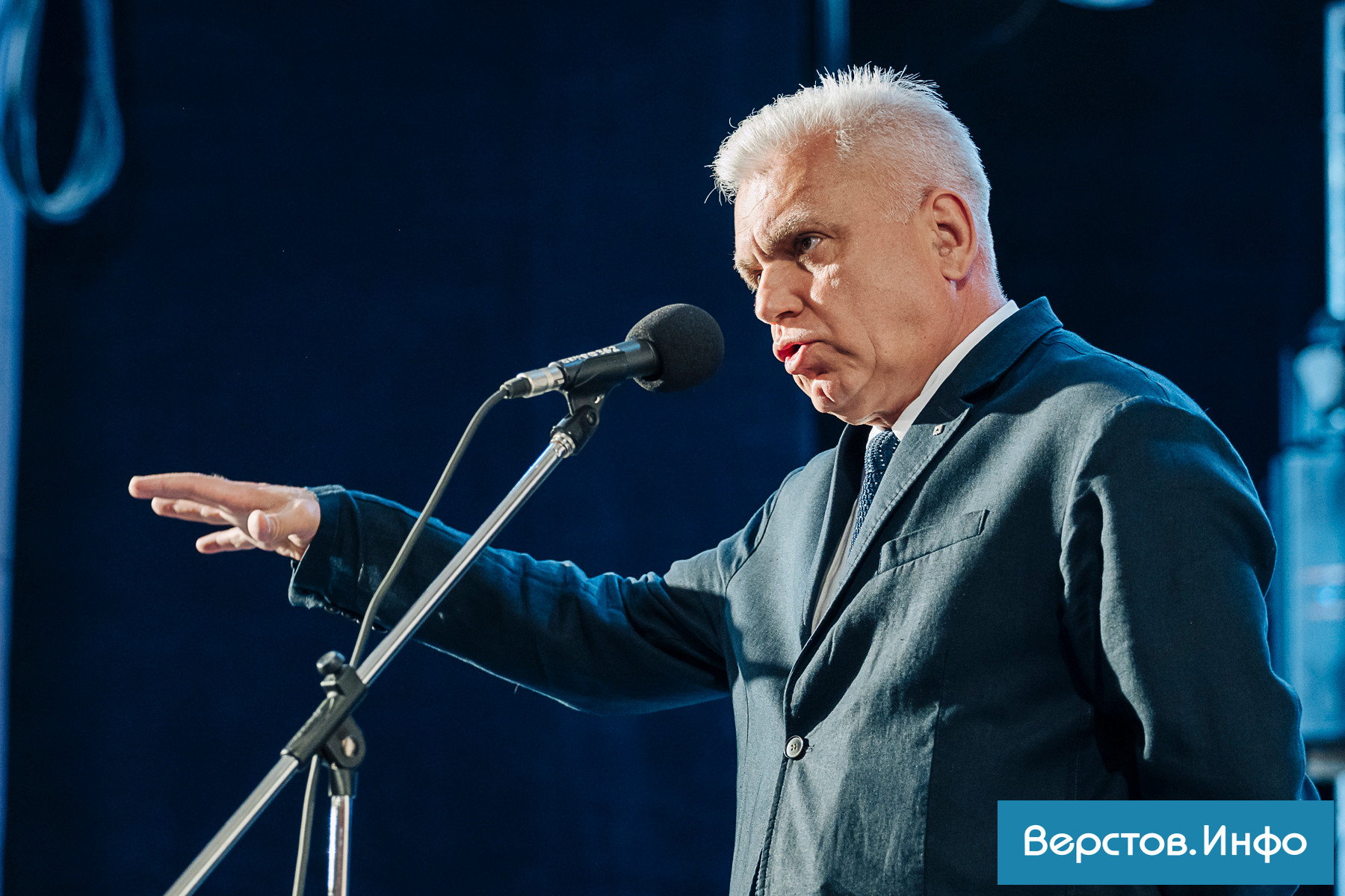 001A6805.jpg 001A6805.jpg