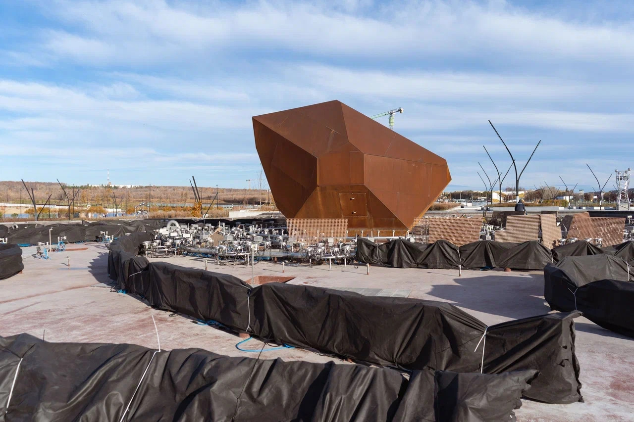 2.jpg 2.jpg