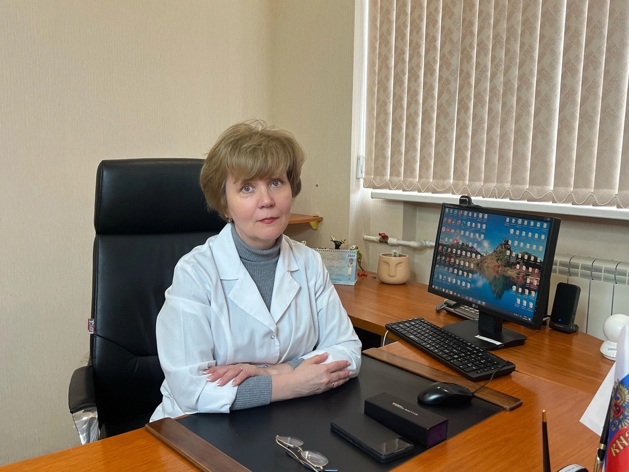 r6WxD9VE_YQ.jpg r6WxD9VE_YQ.jpg