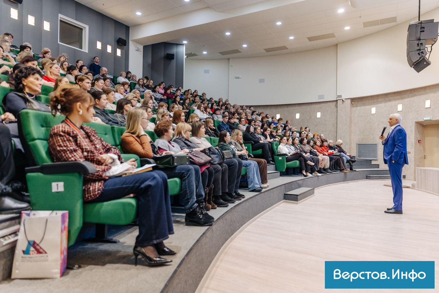 MHD_1311.jpg MHD_1311.jpg