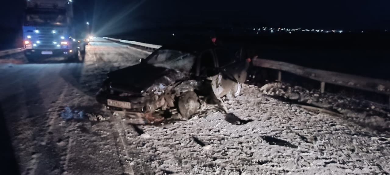 5u_M2_RfLgI.jpg 5u_M2_RfLgI.jpg