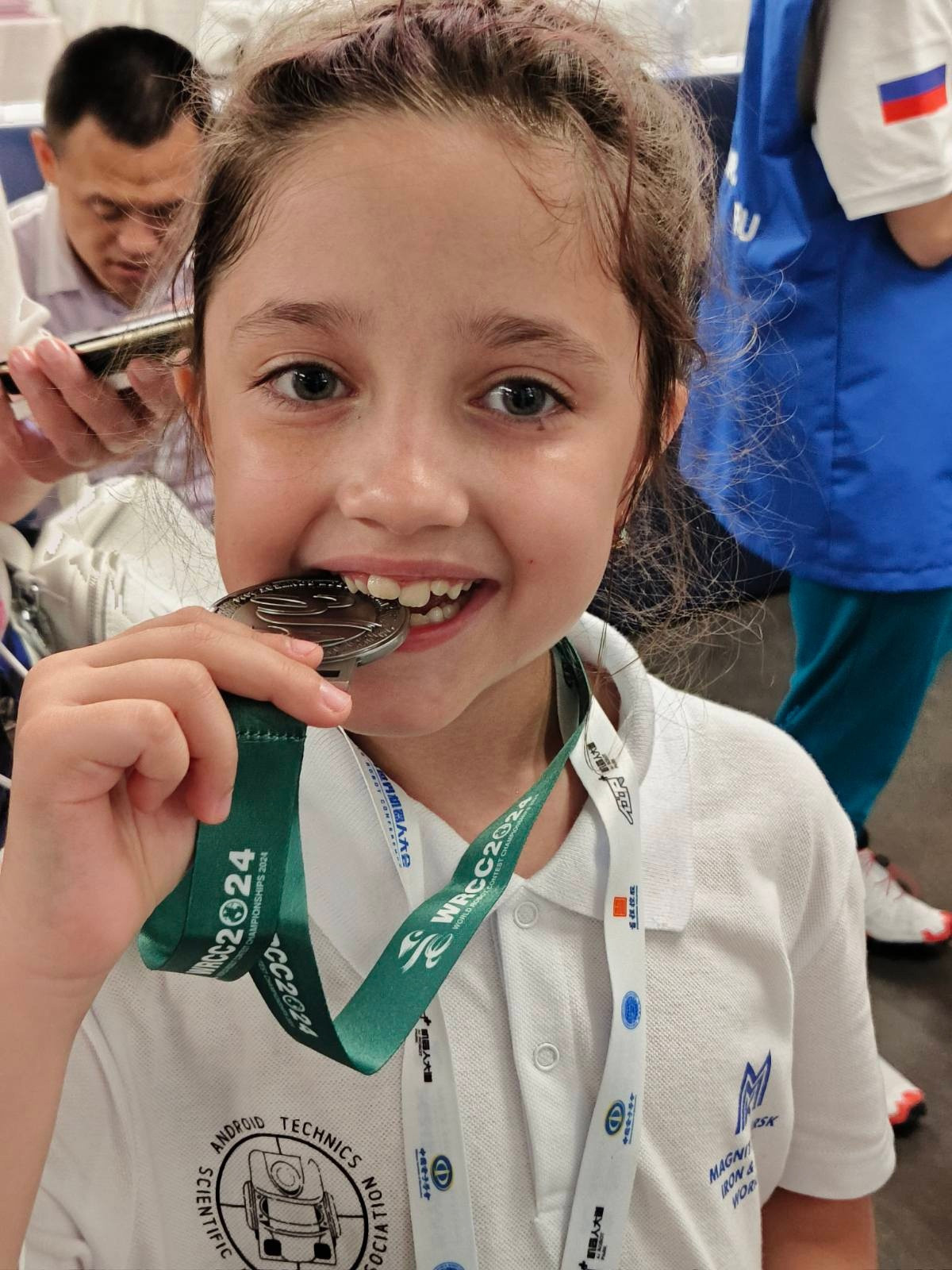 YJxWgJ7m18U.jpg YJxWgJ7m18U.jpg