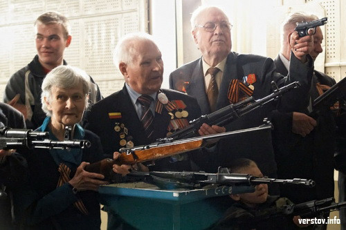 Спустя 65 лет со дня Победы ветераны войны вновь взялись за оружие