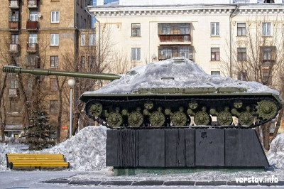 Танки снега не боятся