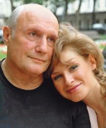 Супруга актера Александра Пороховщикова свела счеты с жизнью