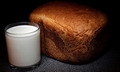 молоко и хлеб