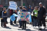 «Пример нерадивым жителям». В Магнитогорске дети вышли на митинг