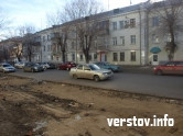 Спилить дерево ради места на стоянке? Хозяева бывают разные…