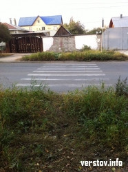 Куда смотрят ответственные люди? В суровом Магнитогорске есть пешеходные переходы не для пешеходов