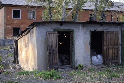 Город стальных королей... Людей, стремящихся к безопасности своего района, наказали уголовным делом