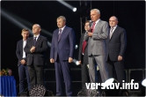 «Главная наша ценность - это люди». Металлургов поздравили Рашников, Дубровский и украинские поп-дивы «ВИА Гра»