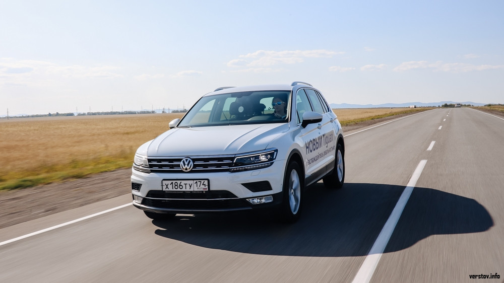 Volkswagen 50. Тигуан Фольксваген цена новый в Магнитогорске.