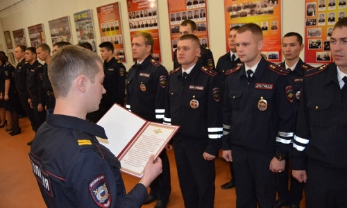 Заступили на службу. Магнитогорские полицейские дали клятву сотрудника органов внутренних дел России