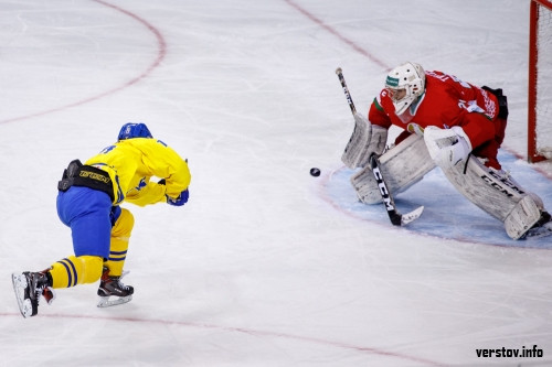 Магнитогорцы приносят победу юниорской сборной, а белорусы уступают шведам
