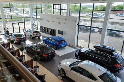В Магнитогорске открылся новый официальный дилерский центр BMW «Прайм Авто»