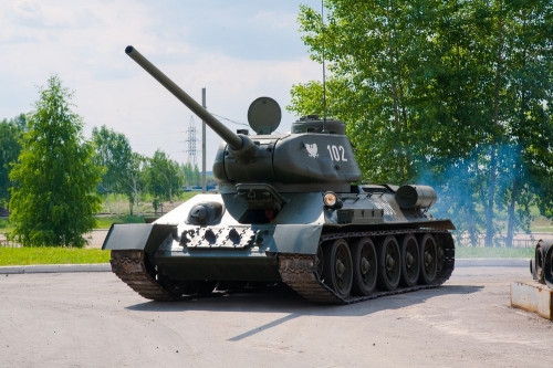 Виртуальный танк против металлического: челябинские чемпионы World of Tanks ощутили разницу на себе