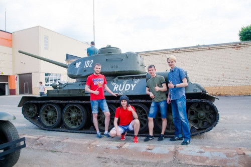 Виртуальный танк против металлического: челябинские чемпионы World of Tanks ощутили разницу на себе