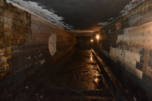 Он единственный в городе! Власти намерены восстановить затопленный подземный переход на улице Кирова