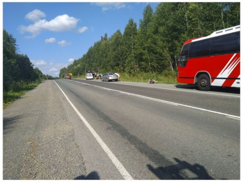 В Башкирии загорелся автобус с магнитогорскими туристами. Они ехали домой из Крыма