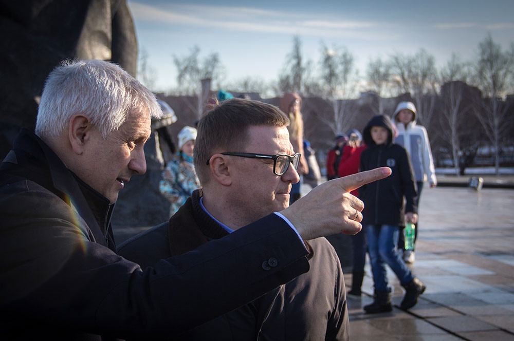 Новости верстов магнитогорск последние в магнитогорске сегодня. Бердников Магнитогорск. Мэр Магнитогорска. Верстов. Зам губернатора Магнитогорска.