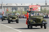Ярко и празднично. Магнитогорцы начали празднование Дня Победы с торжественного парада