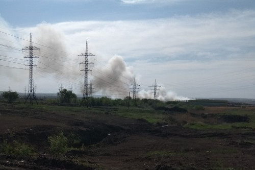 В Магнитке снова горит левобережная свалка. Жители поселков задыхаются от дыма