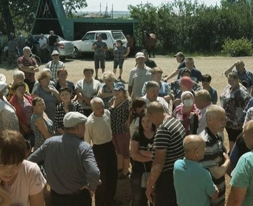 Сельский бунт! Жители посёлка под Магнитогорском уже два месяца сидят без воды