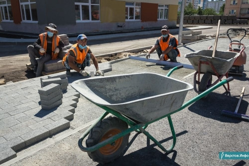 Онлайн: в Магнитогорске ливень топит улицы и жилые дома