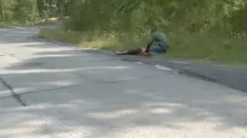 Какой-то ужас! На трассе в Челябинской области мужчина зарезал жену на глазах у детей