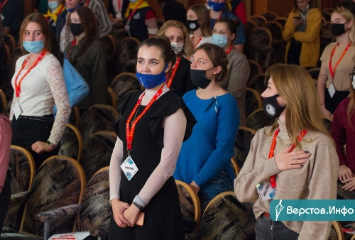 По принципу «Тимура и его команды». «Школа волонтёрства» открылась в Магнитогорске в пятый раз
