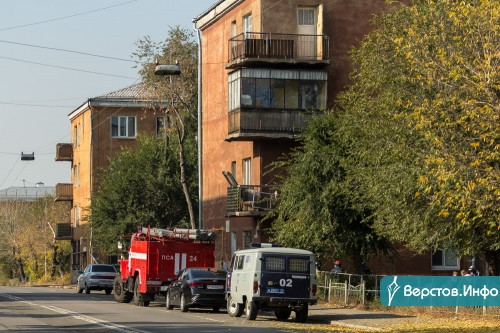 «Мы здесь бы ещё жили и жили». Жители первого дома Магнитогорска показали убитые ремонты после пожара