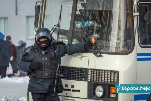 «Григорич порядок бы навёл». Вторая протестная акция в Магнитогорске завершилась массовыми задержаниями