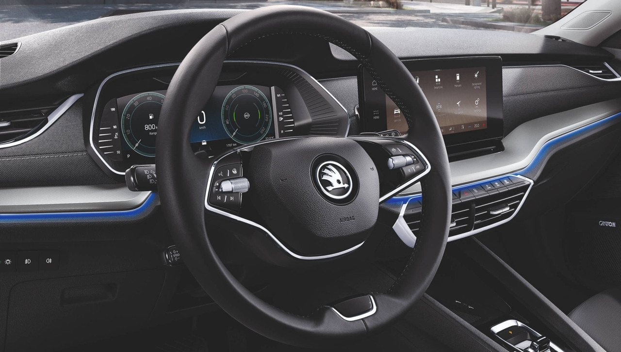 Автосалон skoda octavia