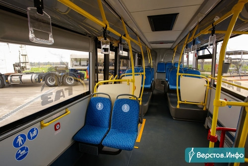 Автобус на экотопливе, представленный в прошлом году в Магнитке, запустили в серийное производство. Правда, в нашем городе он вряд ли появится