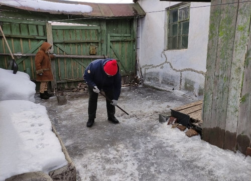 Востребованная помощь от молодёжи. В Магнитогорске волонтёры помогают ветеранам переживать сложности периода пандемии
