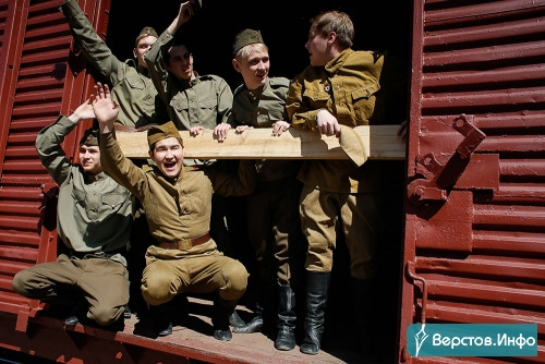 В Магнитогорск прибыл «Поезд Победы». Возглавлял состав послевоенный паровоз серии ЛВ