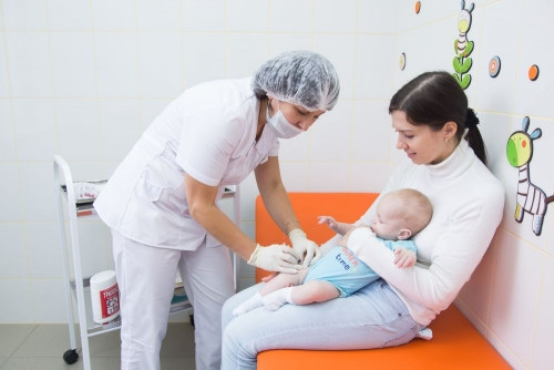 Детская медицина в цифрах: в Магнитогорске вакцинировано 99,8 % младенцев первого года жизни