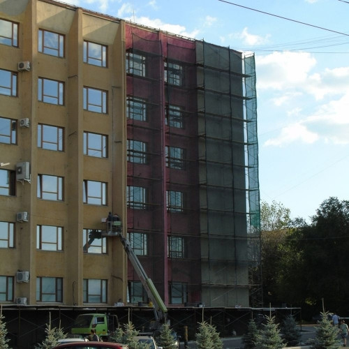 Спокойно, всё согласовано. Фасад монументального здания в центре Магнитогорска станет «радужным»?
