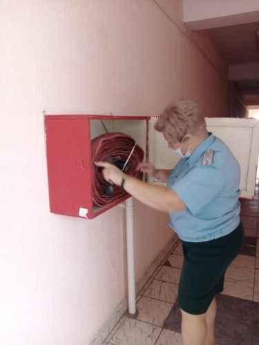 Нарушения уже исправлены! В Магнитогорске завершается проверка пожарной безопасности избирательных участков