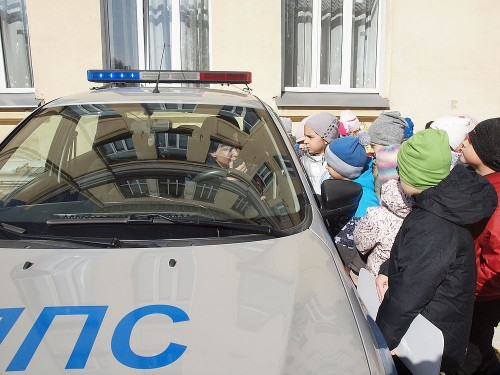 Ещё раз повторили ПДД. Магнитогорск присоединился к традиционной Неделе безопасности дорожного движения