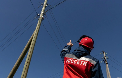 Энергетики филиала «Россети Урал» – «Челябэнерго» обеспечили электроснабжение асфальтобетонного завода в Верхнеуральске